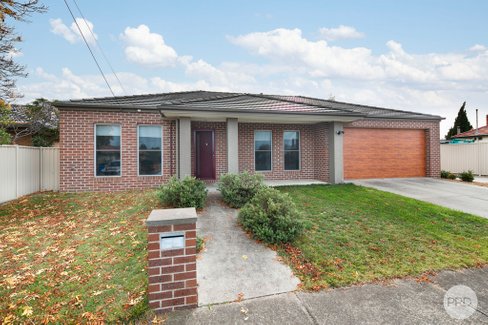 1/714 Gregory Street, SOLDIERS HILL VIC 3350