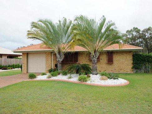 1/72 Emmadale Drive, NEW AUCKLAND QLD 4680