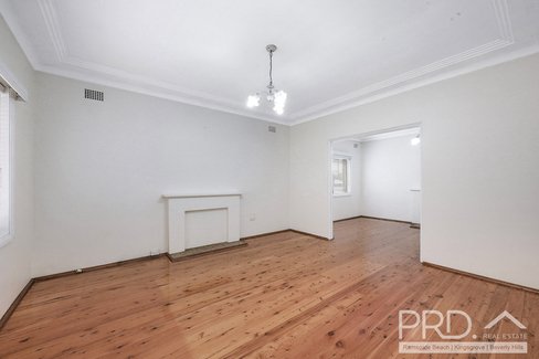 172 Moorefields Road, BEVERLY HILLS