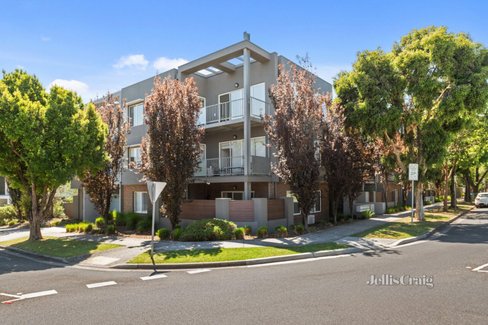 17 26-28 Bourke Street Ringwood 3134