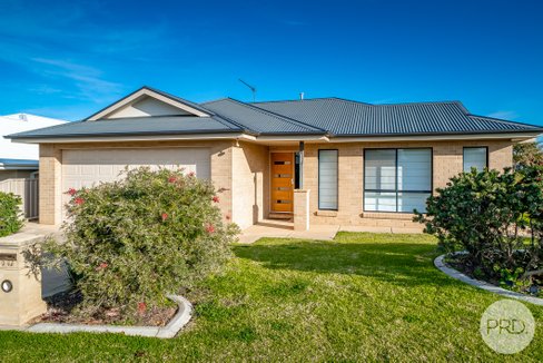 1/73 Stirling, TATTON NSW 2650