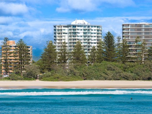 17/30-40 The Esplanade, Burleigh Heads QLD 4220