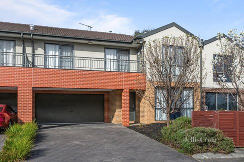 17 40 Highclere Avenue Mount Waverley 3149