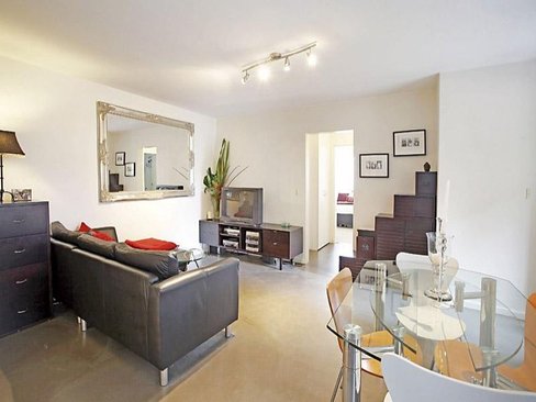 1 757 Burwood Road Hawthorn East 3123