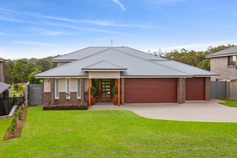 175A Bolwarra Park Drive, BOLWARRA HEIGHTS NSW 2320