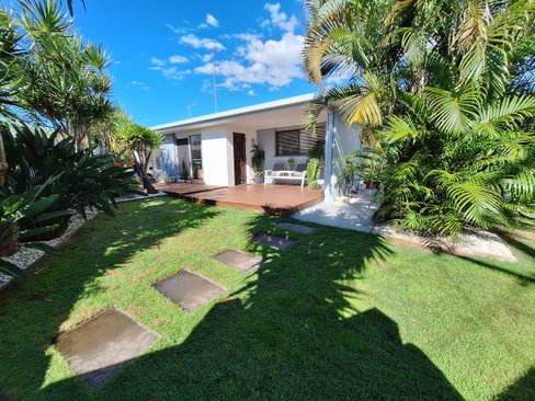 1/76 Dawn Parade, MIAMI QLD 4220