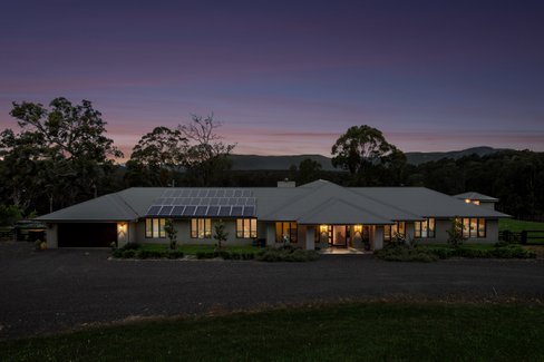 176 Wollong Road, QUORROBOLONG NSW 2325