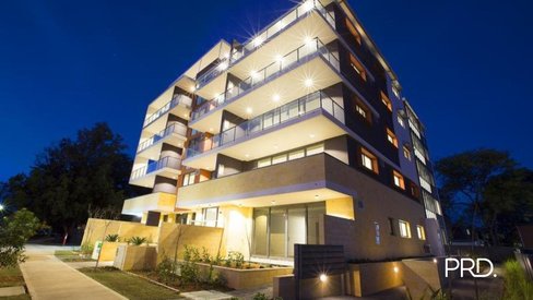 17/8 John Tipping Grove, Penrith NSW 2750