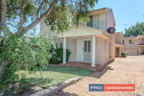 1/79-81 Lethbridge Street, PENRITH NSW 2750