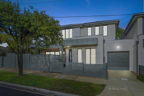 17A Hayfield Road Mount Waverley 3149