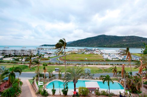 17A&B/14 Hermitage Drive, AIRLIE BEACH QLD 4802