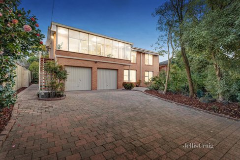 18 Acacia Street Doncaster East 3109