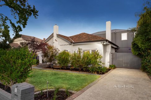 18 Amelia Street Mckinnon 3204