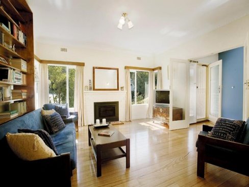 18 Arnott Street Mont Albert North 3129