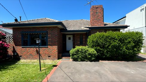 18 Barry Street Bentleigh 3204