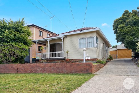18 Barwon Road, MORTDALE NSW 2223