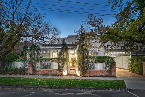 18 Benson Street Surrey Hills 3127