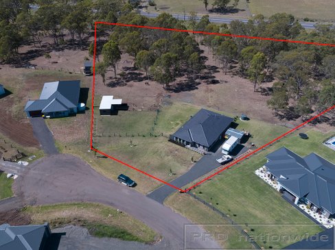18 Carnival Close, WINDELLA NSW 2320