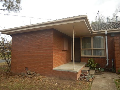 1/8 Christine Avenue, ALFREDTON VIC 3350