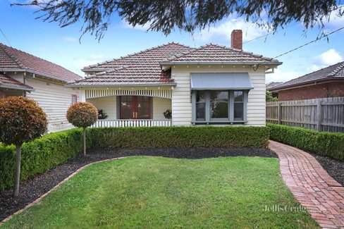 18 Collingwood Road Newport 3015