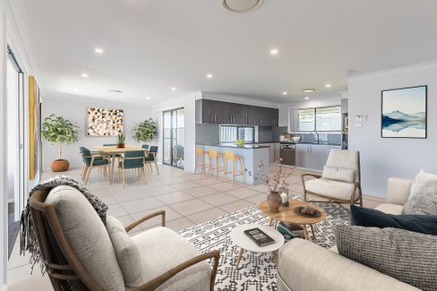 18 Currawong Drive, TAMWORTH NSW 2340