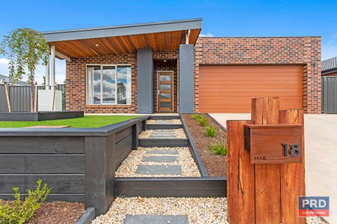18 Daisy Street, HUNTLY VIC 3551