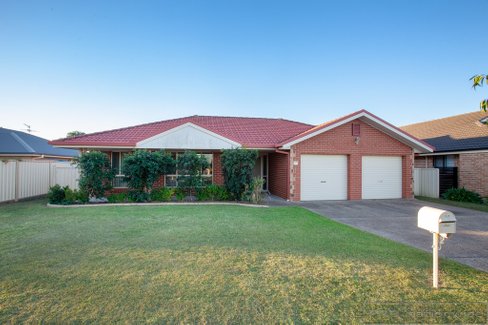 18 Daniel Avenue, RUTHERFORD NSW 2320