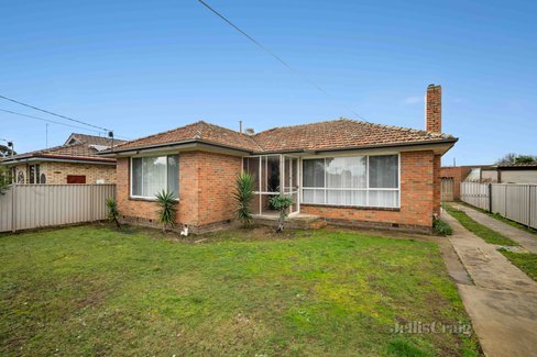 18 Edgar Street  Wendouree 3355