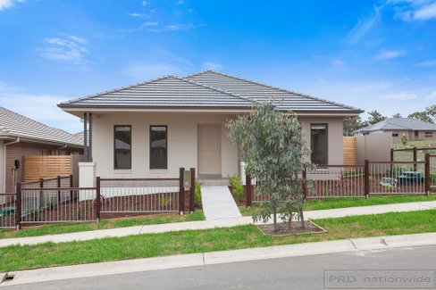 18 Ellerton Avenue, NORTH ROTHBURY NSW 2335