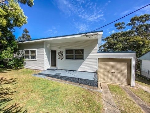 18 Flannel Flower Fairway, SHOAL BAY NSW 2315