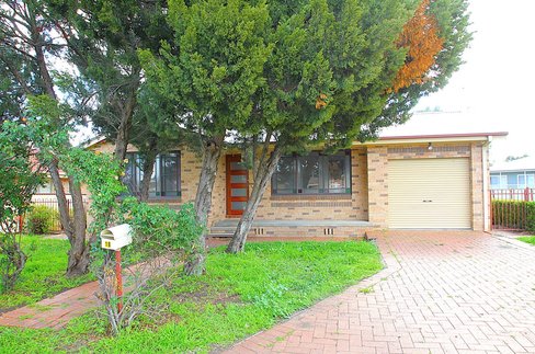 18 Green Crescent, QUIRINDI NSW 2343