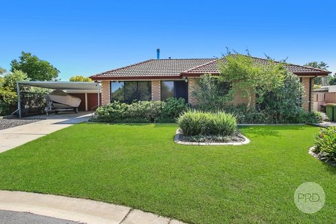 18 Kensington Court, THURGOONA NSW 2640
