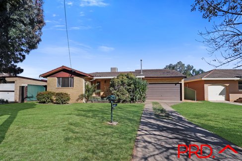 18 Kurrawan Street, TAMWORTH NSW 2340