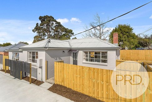 1/8 Lewan Avenue, KINGSTON