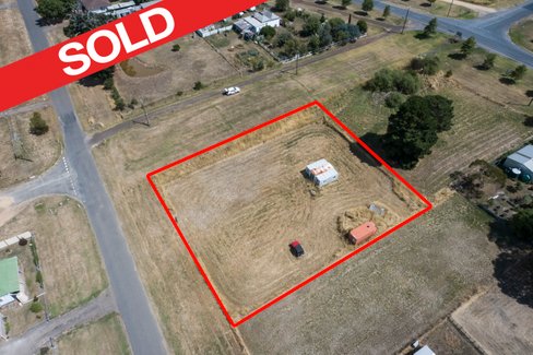 18 Lyons Street, SKIPTON VIC 3361