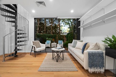 18 Norfolk Place Malvern 3144