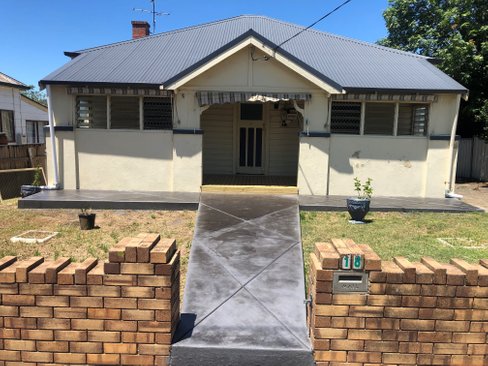 18 Phillip Street, TAMWORTH NSW 2340