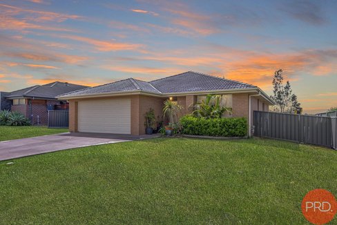 18 Portabello Crescent, THORNTON