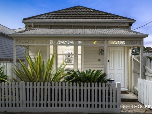 18 Railway Place Williamstown 3016