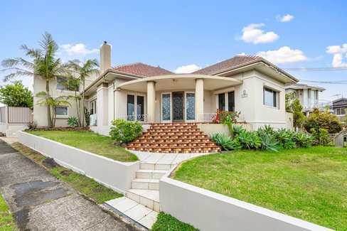 18 Ramsgate Road, KOGARAH BAY NSW 2217