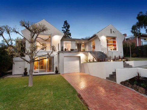 18 Rookwood Street Balwyn North 3104