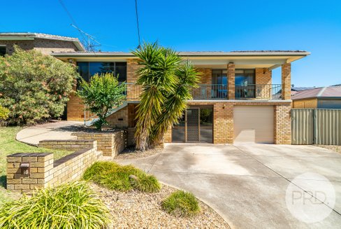 18 Sherwood Avenue, KOORINGAL NSW 2650