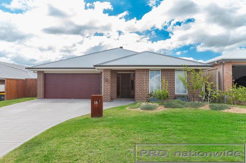 18 Skimmer Street, CHISHOLM NSW 2322