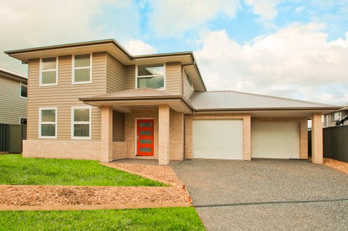 18 Tallawarra Crescent, HAYWARDS BAY NSW 2530