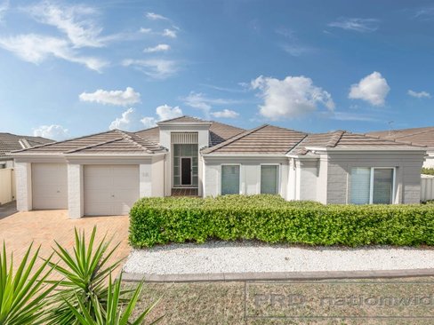 18 Tallowwood Way, THORNTON NSW 2322