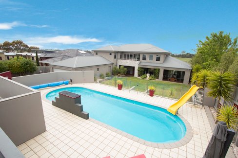 18 The Backwater, Eastwood