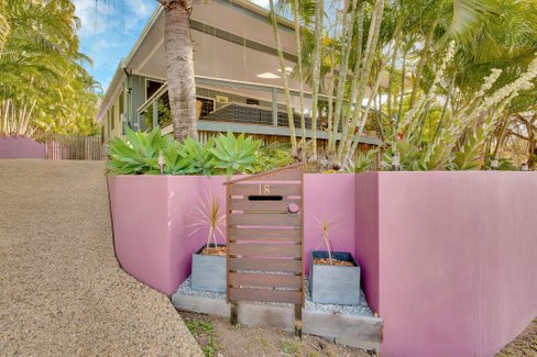 18 TREVALLY Street, TANNUM SANDS QLD 4680