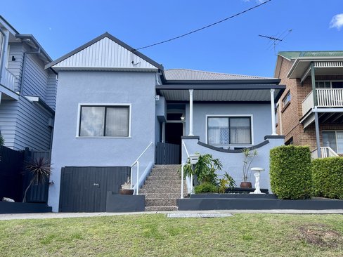 18 Trevelyan Street, BOTANY NSW 2019