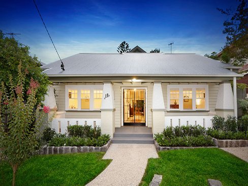 18 Valentine Avenue Kew 3101