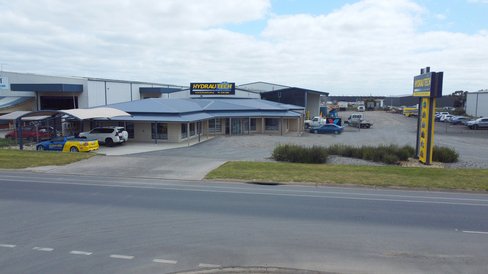 18 Wiltshire Lane, DELACOMBE VIC 3356